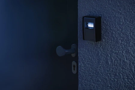 Milieu_787_LED_KeyGarage_Schluesselkasten_2_3.jpg
