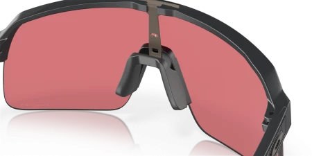 7042e4372081c942178adfd7d9897132