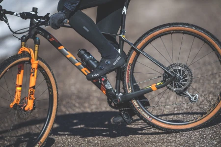 BUTY ROWEROWE NORTHWAVE FLAGSHIP GTX - Black  - Rozmiar 42