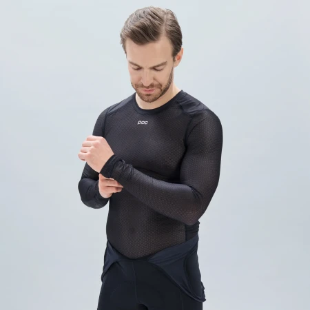 Koszulka POC ESSENTIAL LAYER LS VEST - BLACK - Rozmiar M